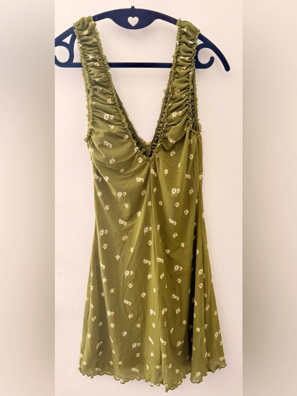Forever 21 Olive Green Floral V-Neck Mini Dress - Picture 5 of 8